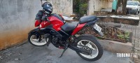 Motociclista atropela cachorro, sofre queda e é socorrido pelo Siate no Bairro Porto Meira