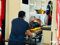 Idoso é atropelado por veículo de turismo e sofre traumatismo craniano em Foz do Iguaçu