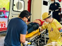 Idoso é atropelado por veículo de turismo e sofre traumatismo craniano em Foz do Iguaçu