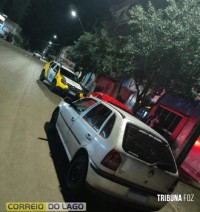 Motorista bate em carro estacionado e abandona veículo no centro de Missal