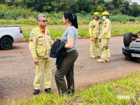 Condutora fica ferida após ser fechada por outro veículo e capotar na Perimetral Leste