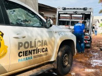 Homem é encontrado morto com marcas de tiros e queimaduras dentro do rio no Jardim Canadá em Foz do Iguaçu