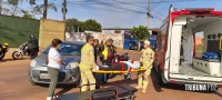 Passageira de moto é socorrida pelo Siate após colisão no Porto Meira