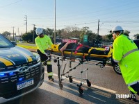 Motociclista atinge pedestre ao cruzar a BR-277 e duas mulheres ficam feridas em Foz do Iguaçu