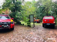 Bombeiros de três estados realizam treinamento de resgate em águas rápidas no Rio Iguaçu