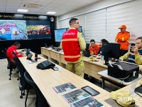 Bombeiros de três estados realizam treinamento de resgate em águas rápidas no Rio Iguaçu