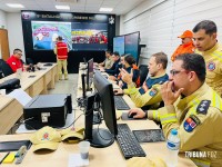Bombeiros de três estados realizam treinamento de resgate em águas rápidas no Rio Iguaçu