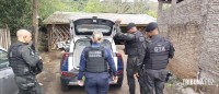 PC, PM e GM fazem operação conjunta para cumprir mandados de prisões na "Favela do Cemitério"
