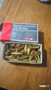 Forças de segurança prendem 6 pessoas em operação contra tráfico de drogas e comércio ilegal de armas em Foz do Iguaçu