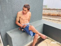 Viatura da Polícia Civil é alvo de pedradas e homem acaba preso na "favela do Bolo" em Foz do Iguaçu