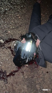 Suposto motociclista é encontrado executado com tiros na cabeça durante a madrugada atrás de FURNAS em Foz do Iguaçu