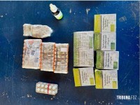 Brasileiro é preso pela Receita Federal com 196 ampolas de emagrecedores, 15 anabolizantes e 6 cigarros eletrônicos na Ponte da Amizade