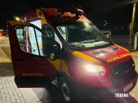 Acidente entre duas motos deixa uma pessoa ferida no Bairro Três Bandeiras em Foz do Iguaçu