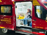 PM de folga e passageira ficam feridos após acidente entre moto e carro na Av. Paraná em Foz do Iguaçu