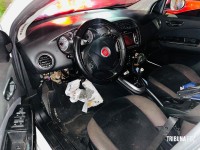 Militares da RPA encontra carro com porta-malas recheado de maconha a poucos metros da Ponte da Amizade