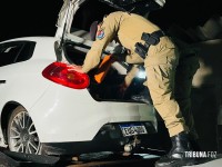 Militares da RPA encontra carro com porta-malas recheado de maconha a poucos metros da Ponte da Amizade