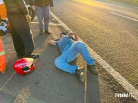 Colisão entre duas motos deixa três pessoas feridas na BR-277 na região do Bairro Três Lagoas