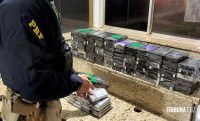 PRF apreende 143 celulares escondidos em veículo na BR-277 em Medianeira