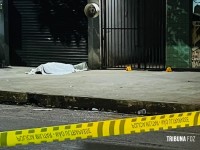 Homem é morto a tiros, policial de folga é baleado ao intervir e autor fica gravemente ferido em Medianeira