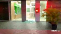 Homem é preso após quebrar vidraças e causar prejuízos em Foz do Iguaçu