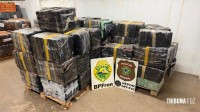 PF e PM apreendem 2.499 Kg de maconha em um depósito em Foz do Iguaçu