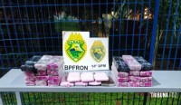 PM apreende drogas e medicamentos contrabandeados durante fiscalização em depósito de encomendas em Foz do Iguaçu
