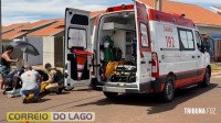 Colisão entre carro e motocicleta deixa mulher ferida no bairro Porto Seguro em Santa Helena