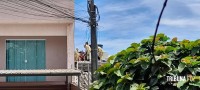 Idoso sofre mal súbito enquanto fazia manutenção no telhado e é socorrido pelo Corpo de Bombeiros na Vila Yolanda