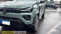 Colisão entre Renault Kwid e Ford Ka é registrado no centro de Santa Helena