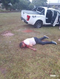 Suspeita de crime passional termina com um morto e outra gravemente ferida na Vila A Suspeita de crime passional termina com um morto e outra gravemente ferida na Vila A