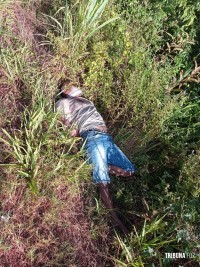 Homem é executado a tiros e desovado no "Trevo da Macumba" Homem é executado a tiros e desovado no "Trevo da Macumba"