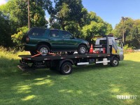 Policia Militar prende duas pessoas com veículo furtado Policia Militar prende duas pessoas com veículo furtado