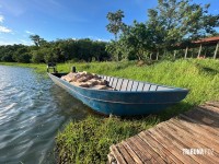 PF e BPFRON apreendem barco carregado com contrabando de cigarros no Lago de Itaipu PF e BPFRON apreendem barco carregado com contrabando de cigarros no Lago de Itaipu