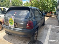 BPFRON apreende quatro veículos e produtos contrabandeados em STI BPFRON apreende quatro veículos e produtos contrabandeados em STI