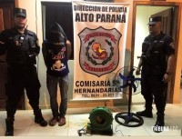 Policia Nacional do Paraguai prende ladrão em flagrante em Hernandárias Policia Nacional do Paraguai prende ladrão em flagrante em Hernandárias