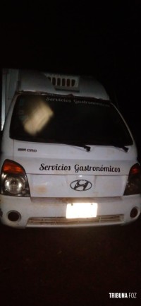 Marinha do Paraguai apreende dois brasileiros com dois caminhões e embarcação carregados com cigarros e agrotóxicos Marinha do Paraguai apreende dois brasileiros com dois caminhões e embarcação carregados com cigarros e agrotóxicos