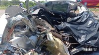 Grave acidente deixa duas pessoas mortas na BR-277 no Bairro Três Lagoas Grave acidente deixa duas pessoas mortas na BR-277 no Bairro Três Lagoas