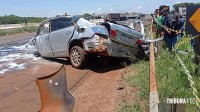 Grave acidente deixa duas pessoas mortas na BR-277 no Bairro Três Lagoas Grave acidente deixa duas pessoas mortas na BR-277 no Bairro Três Lagoas