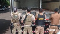 PF e PM apreendem caminhão com 2,4 toneladas de maconha em Santa Helena PF e PM apreendem caminhão com 2,4 toneladas de maconha em Santa Helena