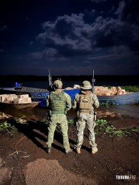 PF e BPFRON apreendem barcos carregados com contrabando de cigarros em Mercedes PF e BPFRON apreendem barcos carregados com contrabando de cigarros em Mercedes