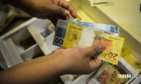 Bancos alertam para golpes no Programa Desenrola Brasil Bancos alertam para golpes no Programa Desenrola Brasil