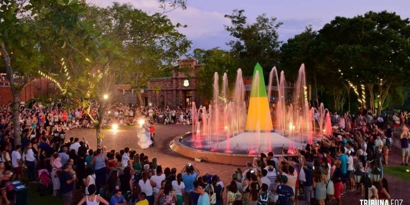 Marco das 3 Fronteiras recebe mais de 13 mil visitantes no feriadão Marco das 3 Fronteiras recebe mais de 13 mil visitantes no feriadão