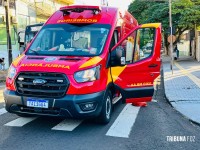 Siate socorre vítima após condutor argentino trafegar na contramão e provocar acidente de trânsito Siate socorre vítima após condutor argentino trafegar na contramão e provocar acidente de trânsito