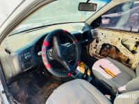 Perseguição policial termina com abandono de veículo e apreensão de arma Perseguição policial termina com abandono de veículo e apreensão de arma