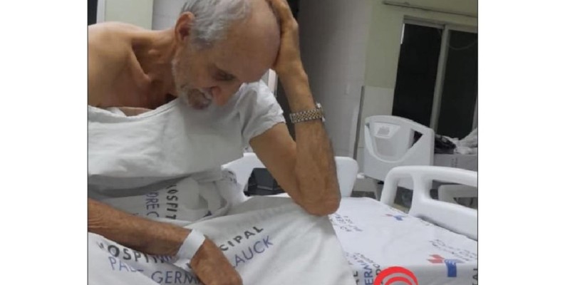 Familiares denunciam risco de infecção a paciente 78 anos no Hospital Municipal de Foz do Iguaçu Familiares denunciam risco de infecção a paciente 78 anos no Hospital Municipal de Foz do Iguaçu