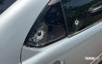 BPFRON troca de tiros com assaltantes e a ocorrência termina com um baleado e dois presos em Foz do Iguaçu BPFRON troca de tiros com assaltantes e a ocorrência termina com um baleado e dois presos em Foz do Iguaçu