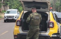 BPFRON troca de tiros com assaltantes e a ocorrência termina com um baleado e dois presos em Foz do Iguaçu BPFRON troca de tiros com assaltantes e a ocorrência termina com um baleado e dois presos em Foz do Iguaçu