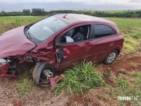 Duas pessoas ficam feridas em acidente entre Siena e Onix no interior de Marechal Cândido Rondon  Duas pessoas ficam feridas em acidente entre Siena e Onix no interior de Marechal Cândido Rondon