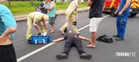 Motociclista é socorrido pelo Siate após colisão na Av. República Argentina Motociclista é socorrido pelo Siate após colisão na Av. República Argentina