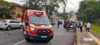 Motociclista é socorrido pelo Siate após colisão na Av. República Argentina Motociclista é socorrido pelo Siate após colisão na Av. República Argentina